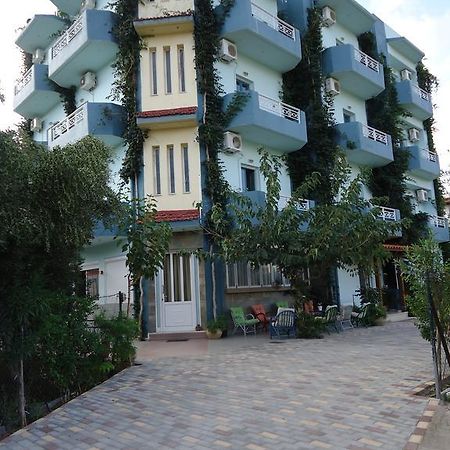 Saloustros Apartments Amoudara (Heraklion) Exterior photo