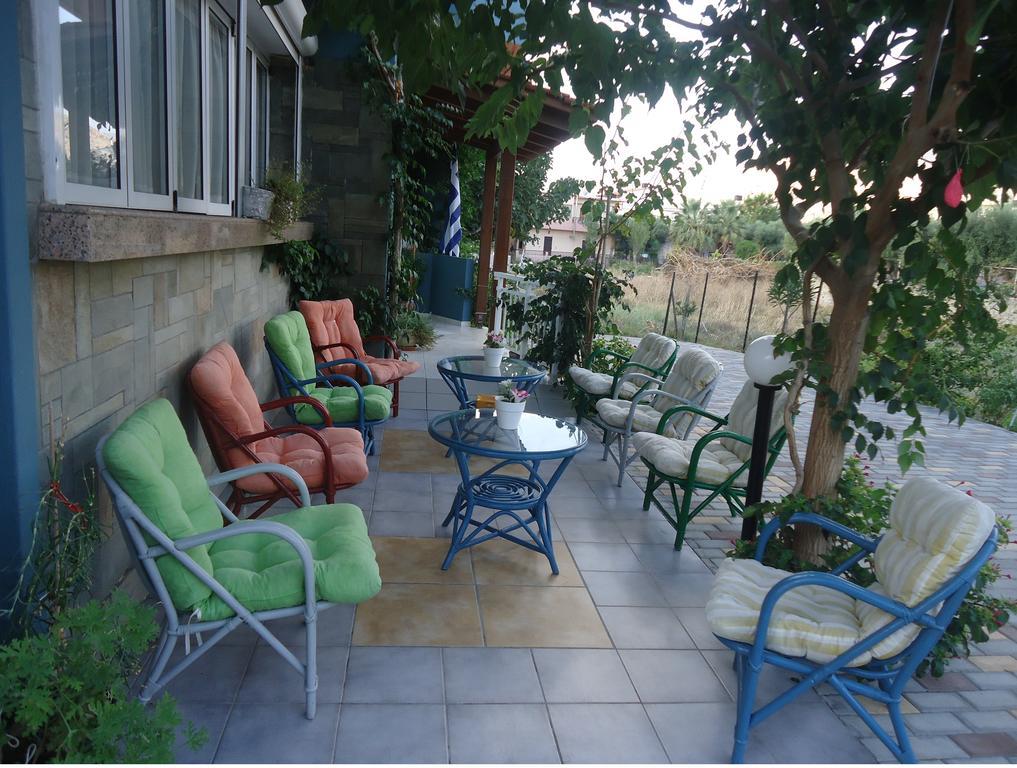 Saloustros Apartments Amoudara (Heraklion) Exterior photo