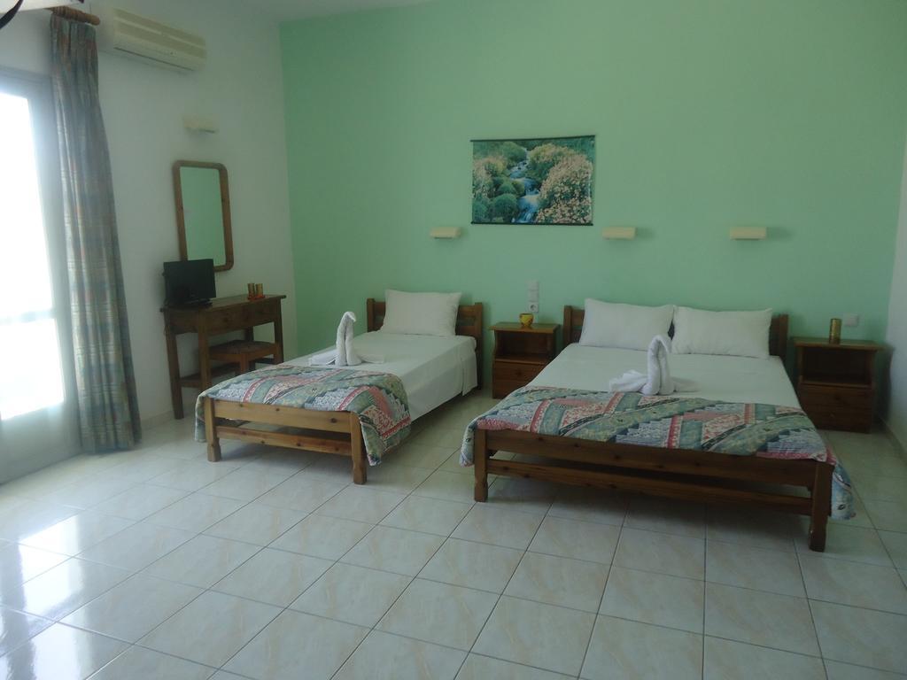 Saloustros Apartments Amoudara (Heraklion) Room photo
